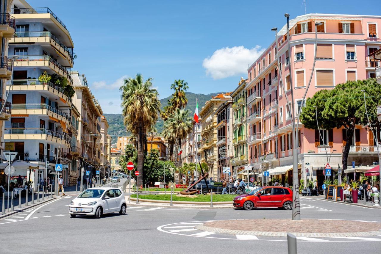 Beach Apartment In The Center San Remo Extérieur photo